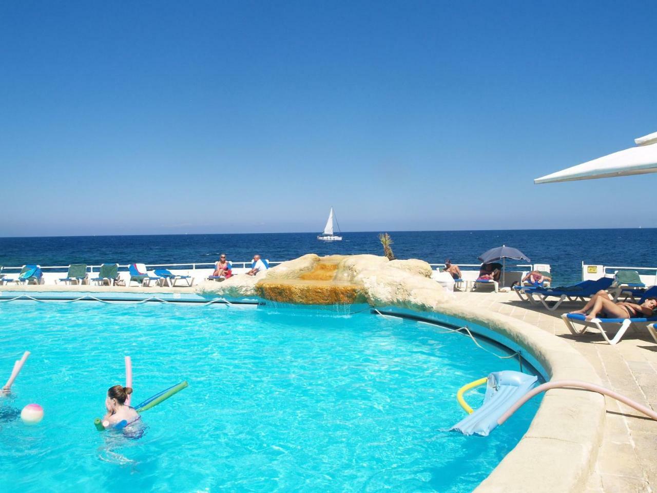 Splendid Apartment, Steps Away From The Sea Sliema Eksteriør billede