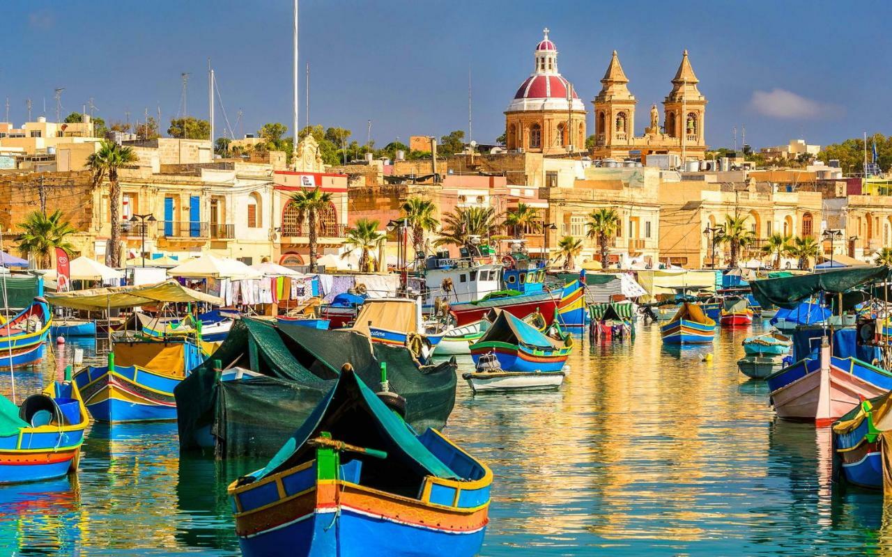 Splendid Apartment, Steps Away From The Sea Sliema Eksteriør billede