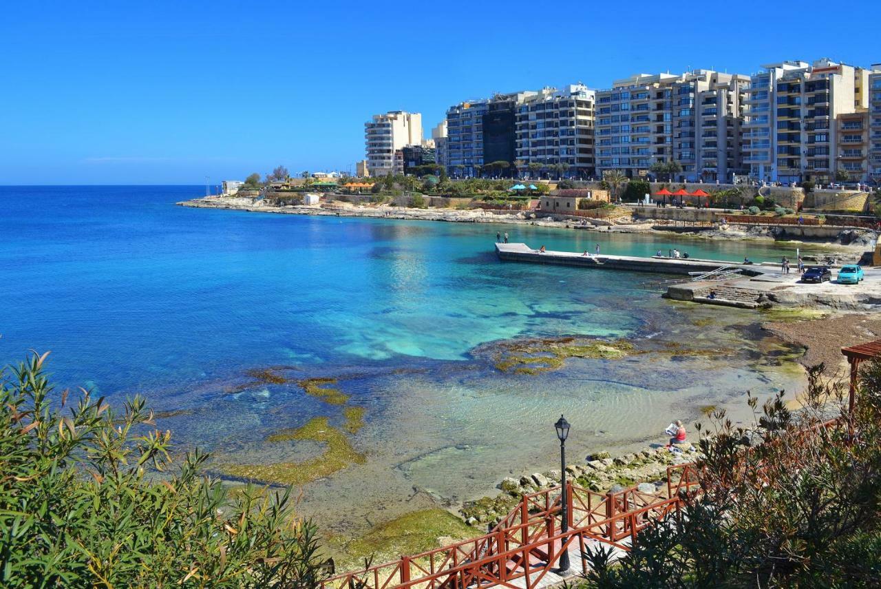 Splendid Apartment, Steps Away From The Sea Sliema Eksteriør billede